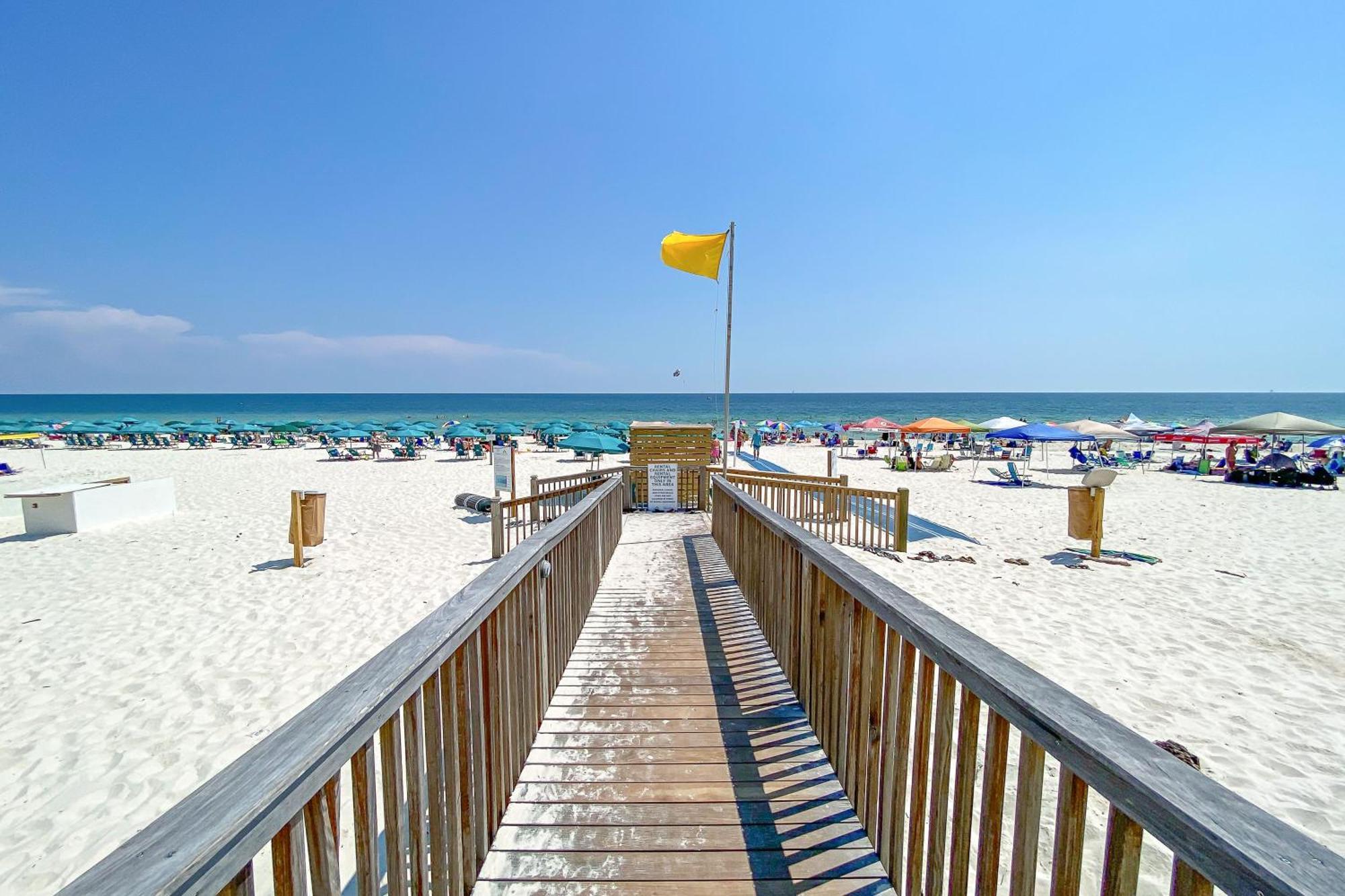 Doral 103 - Charming Beachfront / Ground Floor Condo! Gulf Shores Exterior photo